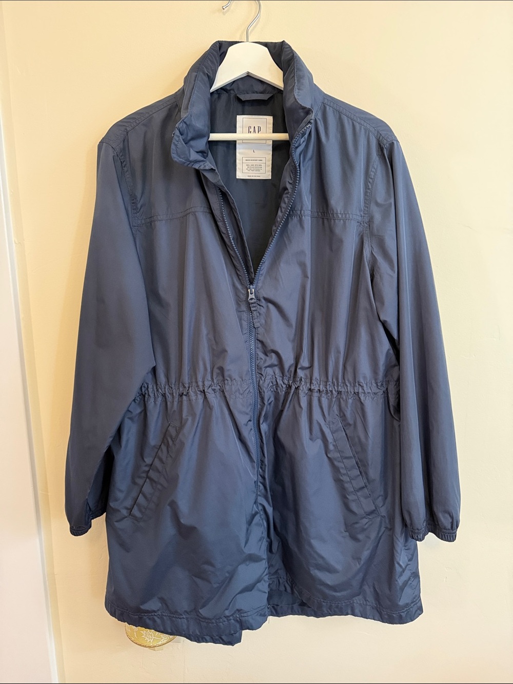 GAP Women's Navy Lightweight  Windbreaker with Hood